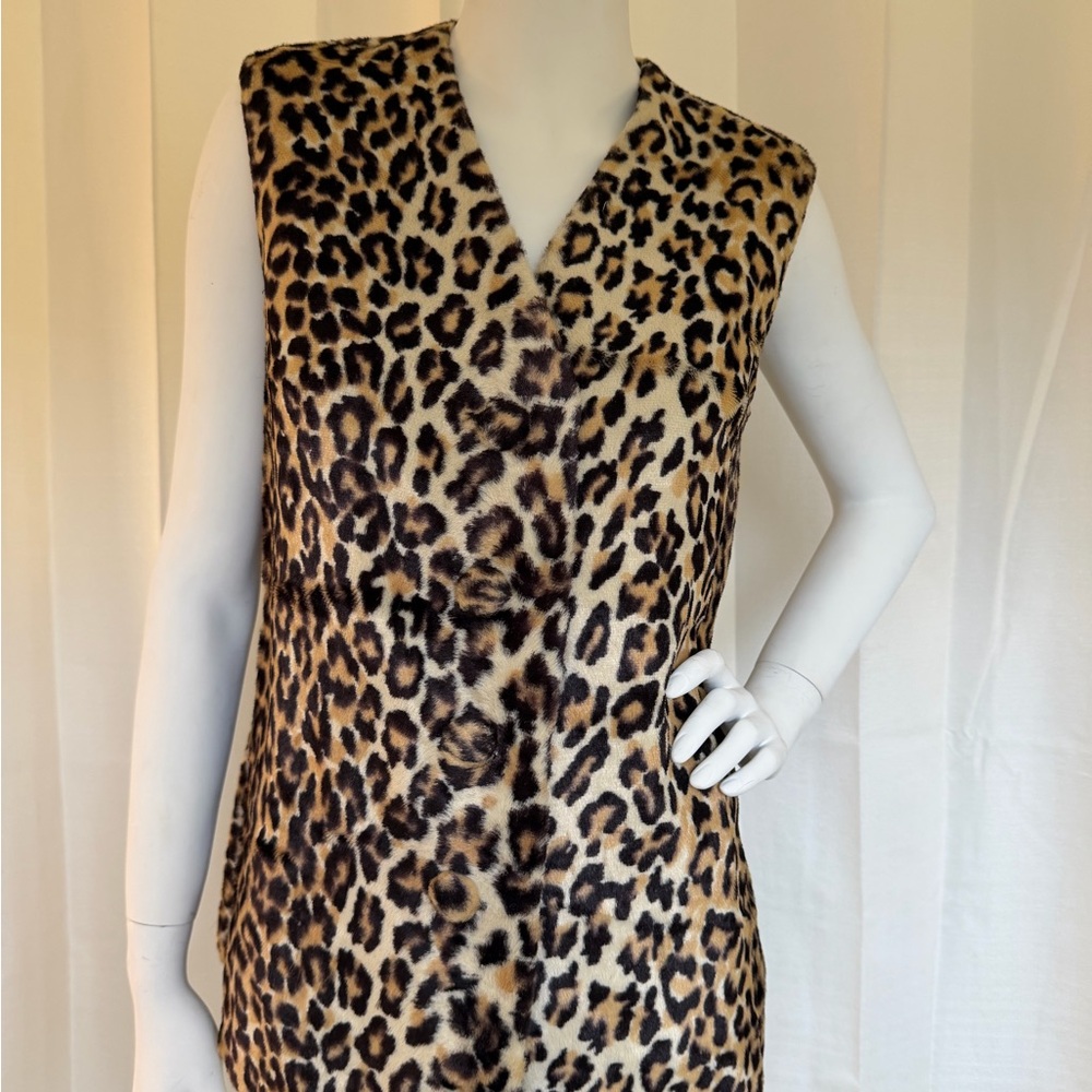 Vintage 1960’s Leopard Print Sleeveless Vest